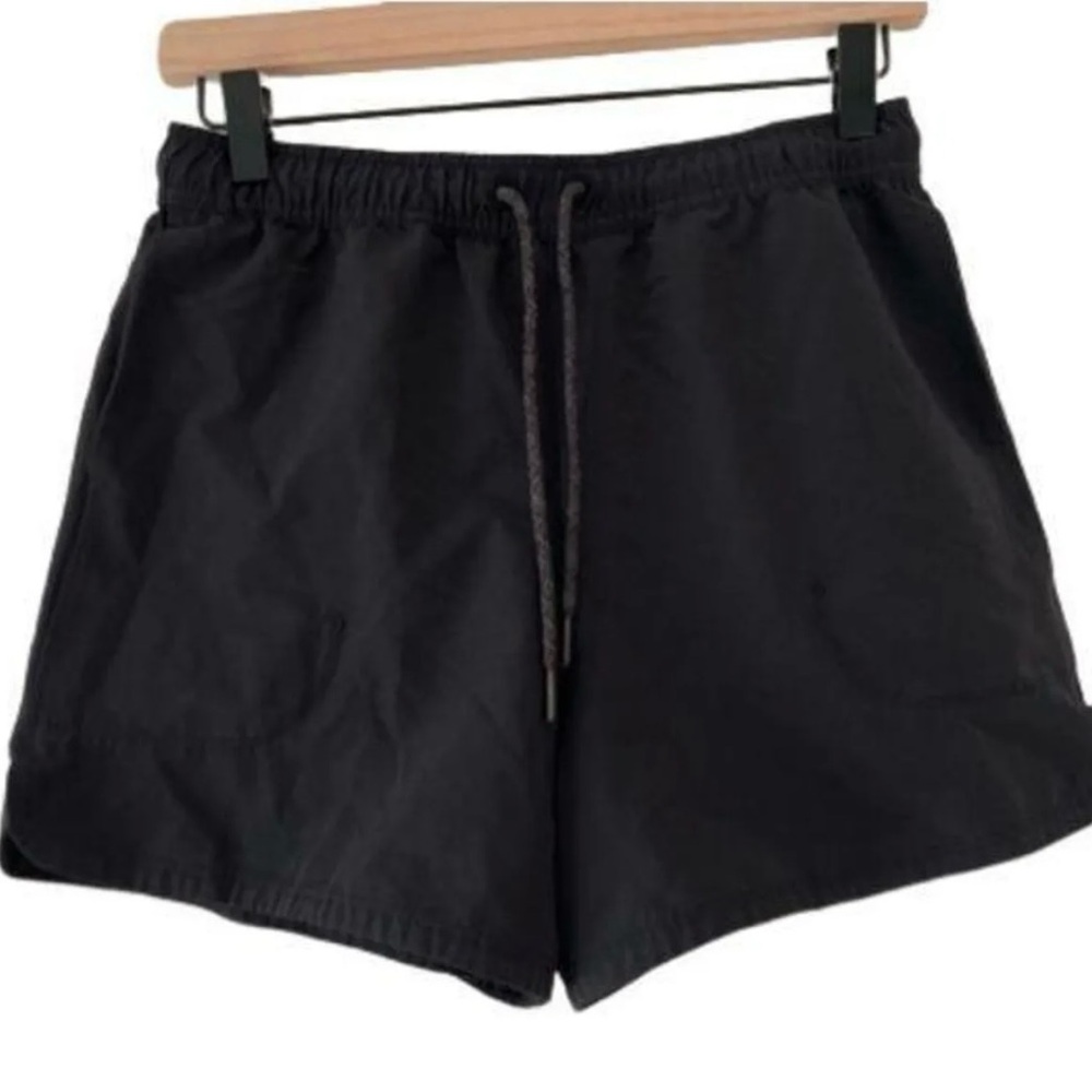 Allbirds black shorts
